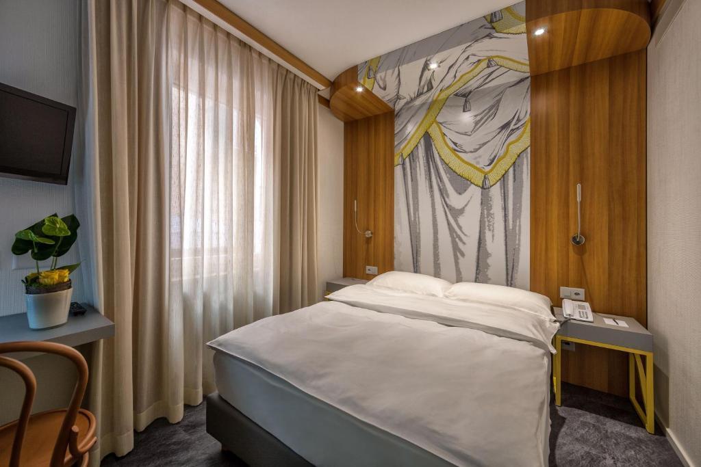 Hotel Carcani By Ketty & Tommy 3*